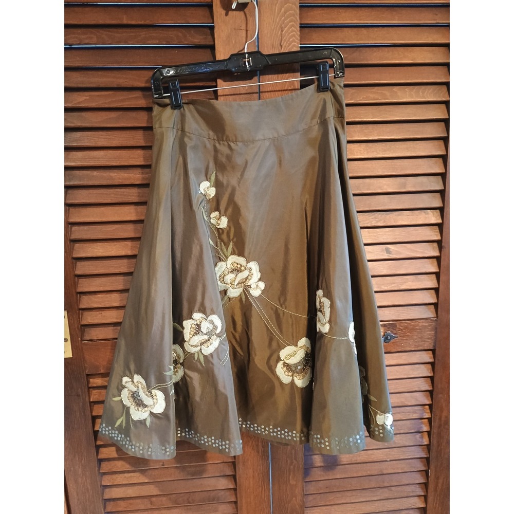 Boden Silk A-Line Floral Embellished Skirt Size US 10R Green Side Zip Irredesent - Picture 2 of 10